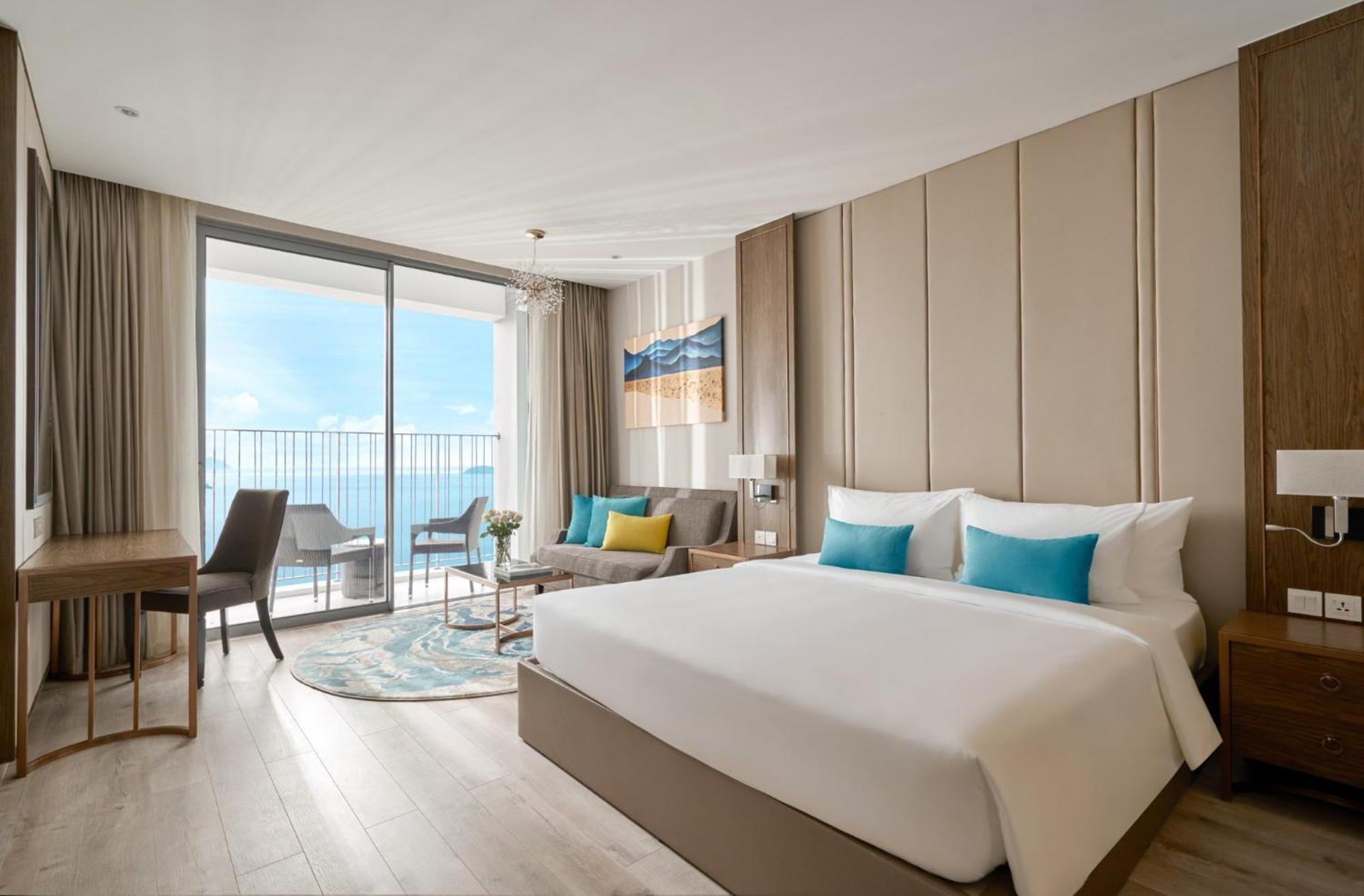 Panorama Beachfront Nha Trang Exterior foto
